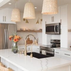 Walk to Beach | Family Retreat in "South O" | Sleeps 6