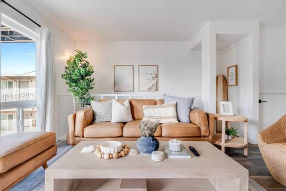Pacific Beach Escape with Central AC & King Beds!