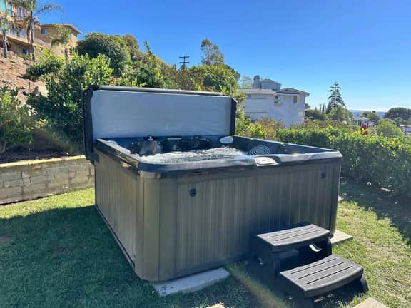 San Diego Retreat ·Jacuzzi + Billiards +Sleeps 12!