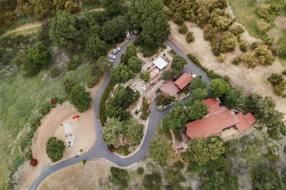 Victoria Ranch: Best Cabin Experience with Views! - Image 4