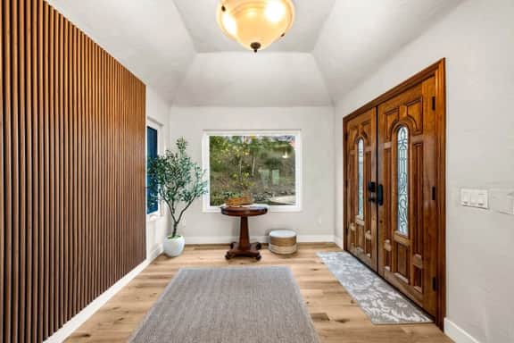Steam Room + Sauna + Pool + SPA + The BEST Views! - Image 4