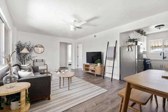 Pacific Beach Getaway | 3 Blocks to the Ocean!